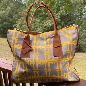 Loquita Tote